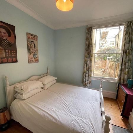 Beautiful Ground Floor Garden Flat Apartment London Bagian luar foto