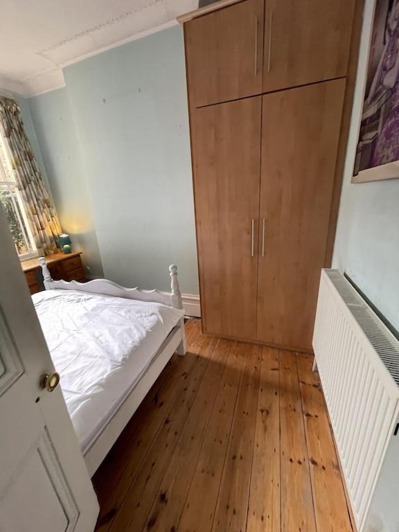 Beautiful Ground Floor Garden Flat Apartment London Bagian luar foto